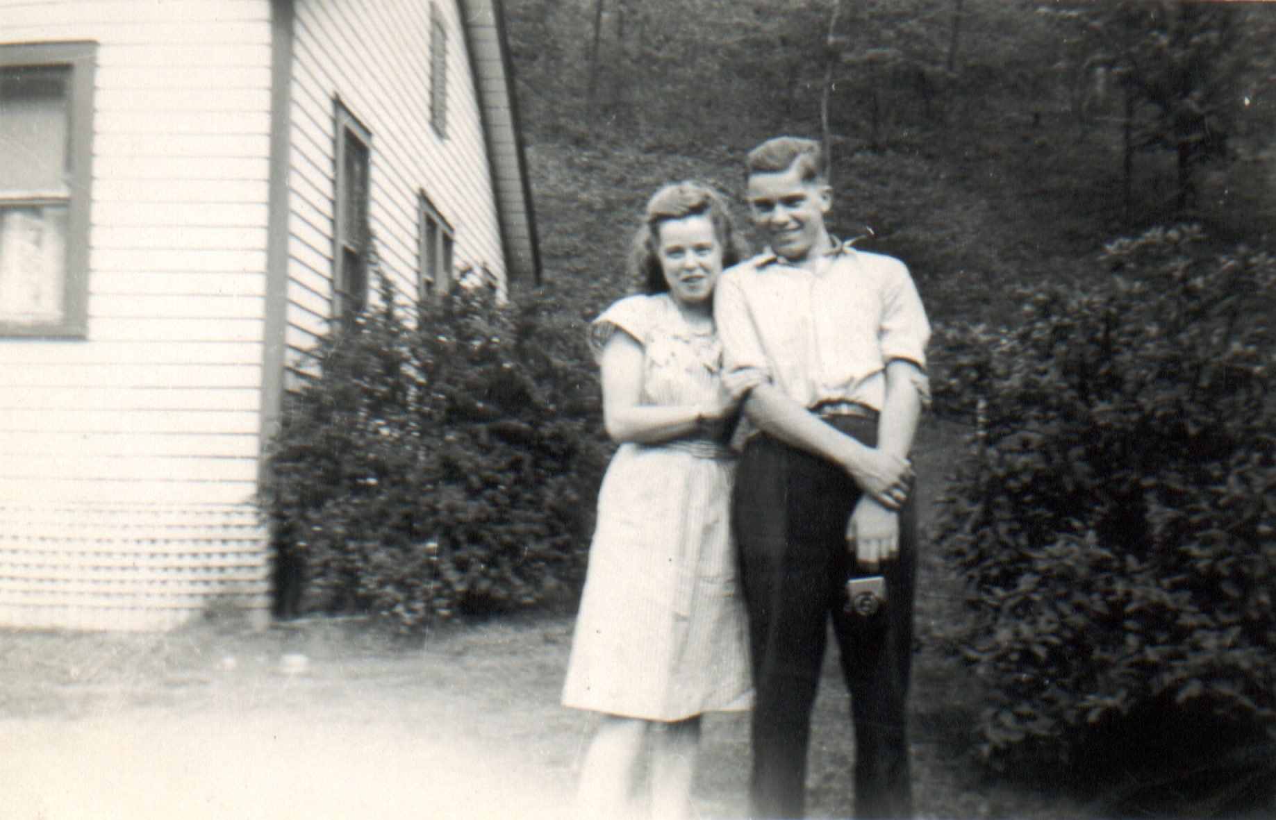  Agnes Ann “Tag” Harbert & Harold Harbert  (children of Hallie Harbert) 