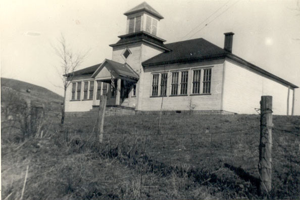  Brown's Grade School  2nd thru 8th -  all in 4 rooms! 