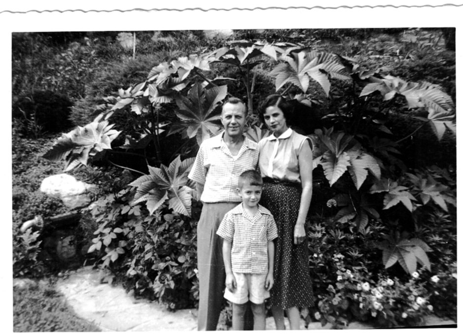  Bob & Thelma (Harbert)-Vernon & Robert Patrick Vernon @ FL - 1952 