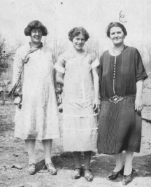  Sisters Clara Ellen & Edna A Harbert with (friend?) Fairy Gay 