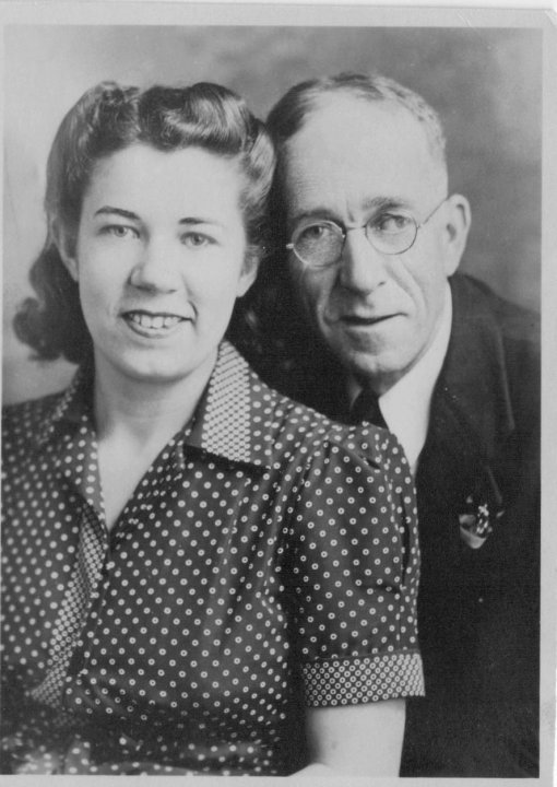  Stanley Boggess Harbert & daughter Edith Harbert 