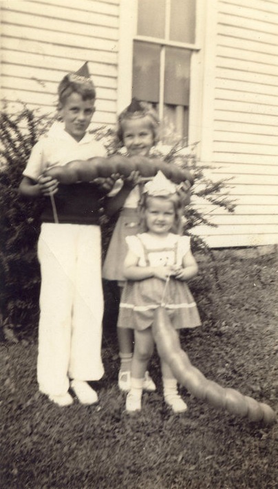  Lloyd, Joan & Norma Harbert 