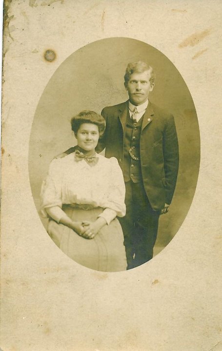  Lankford & Ellen Harbert & Family - Aug 1957 