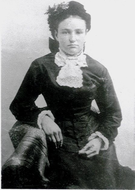  Virtue B Haines-Harbert, wife of Omar Sylvester Harbert, mother of Arnold Ray Harbert 