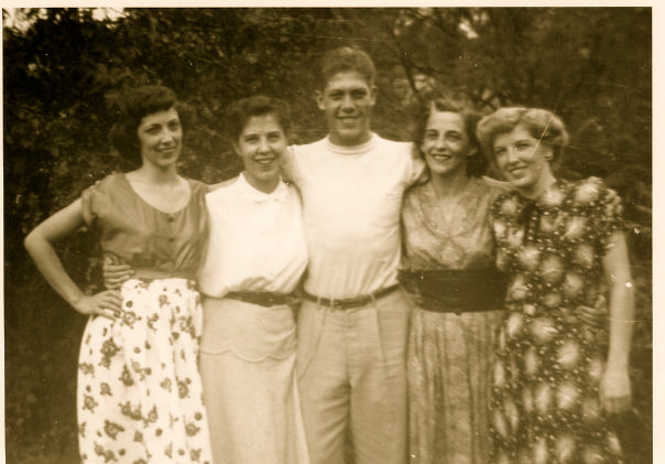  Clara Beatrice Betty Harbert-Basnett & Family 
