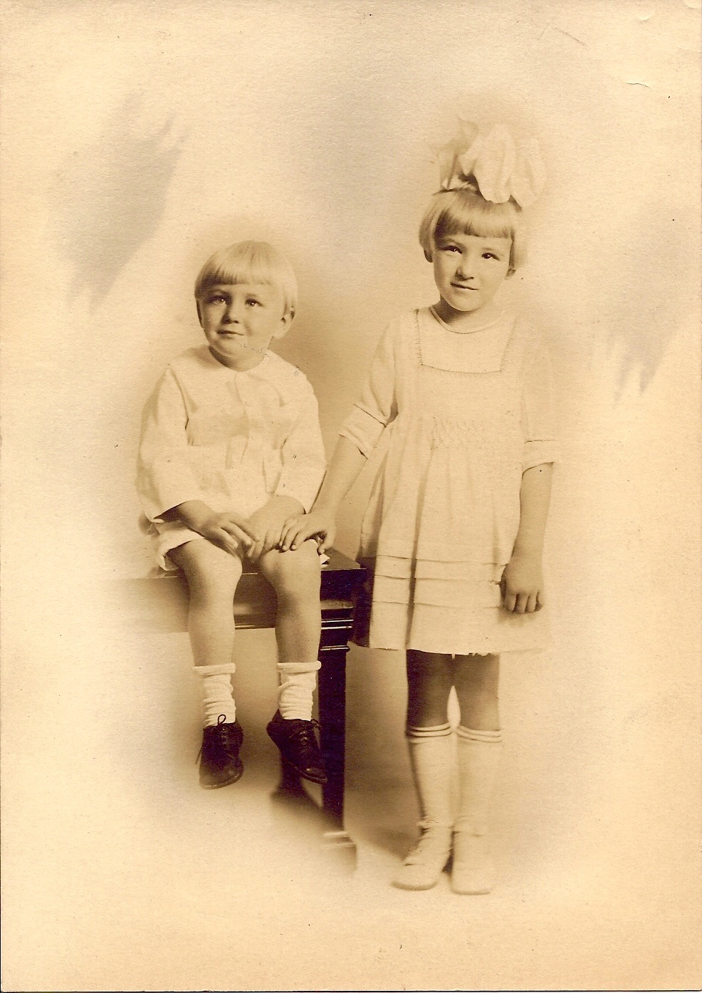  James Alvin Herndon Jr & Mary Ellen Herndon (children of James & Vivian Blanche 