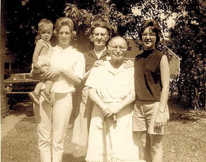  Daisy Myrtle Shreve-Harbert & Family 