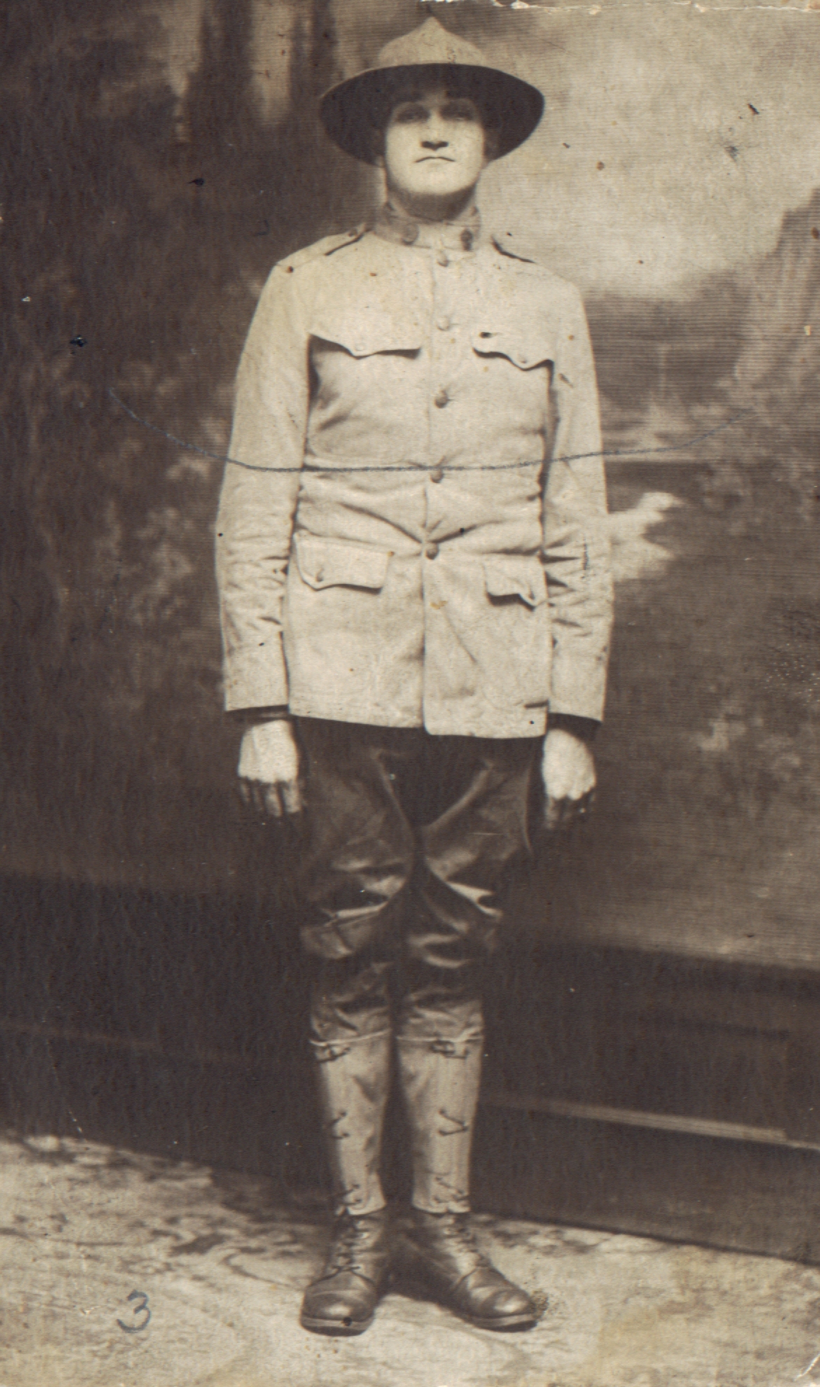  Clyde Calvin Harbert - son Benjamin Columbus Harbert - in his WW1 military uniform 